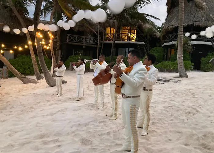 Luv Tulum