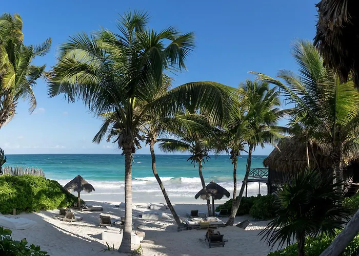 Luv Hotel Tulum